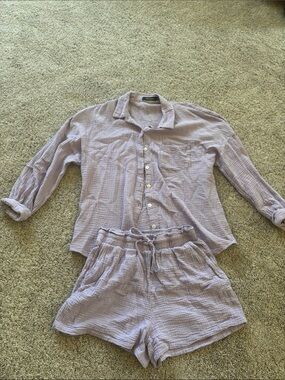 Women’s Lavender Long Sleeve Button-Up Top - Lightweight Gauze